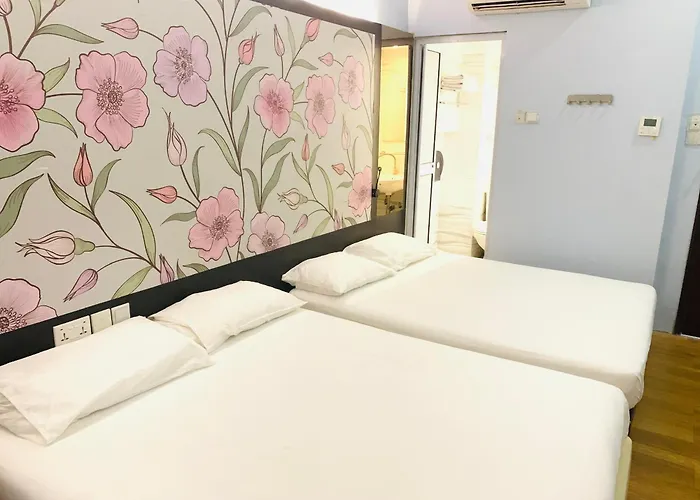 Hi Hotel Dot